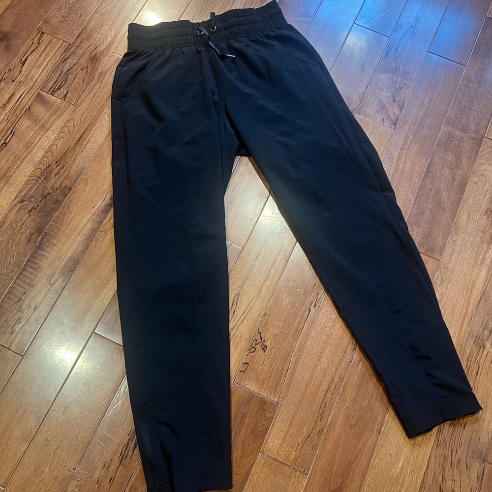 Ladies, Black Jogger Pants by Kyodan size small